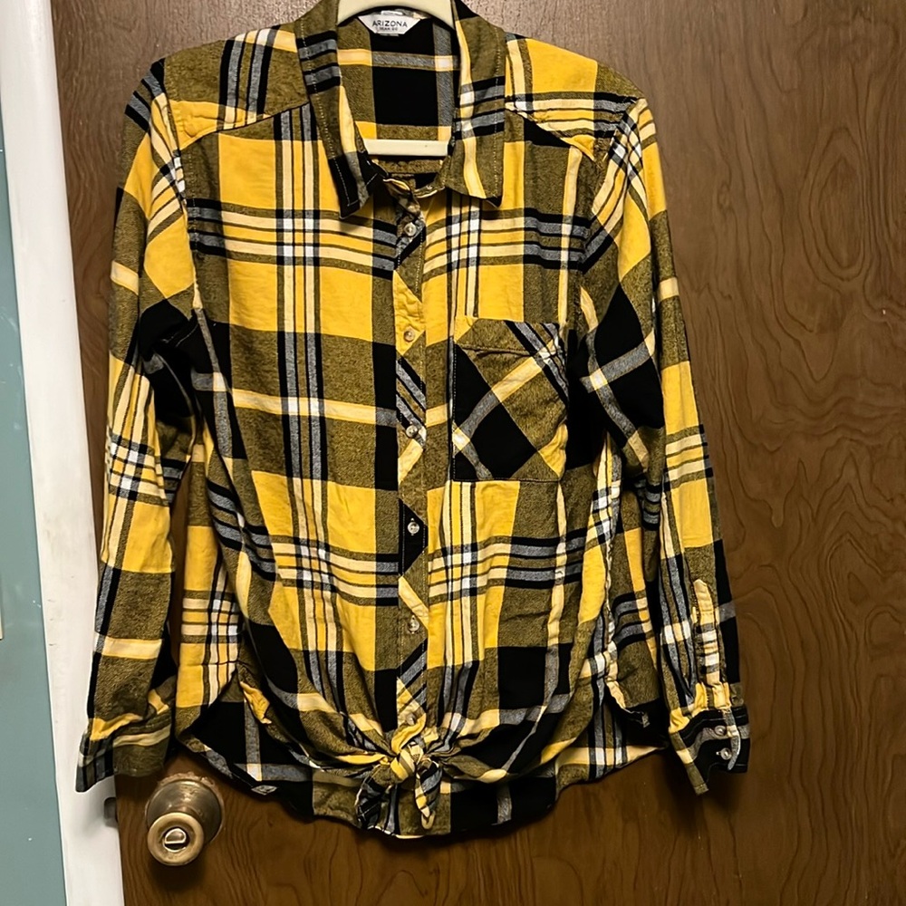 Arizona jean co yellow plaid button down shirt size XL